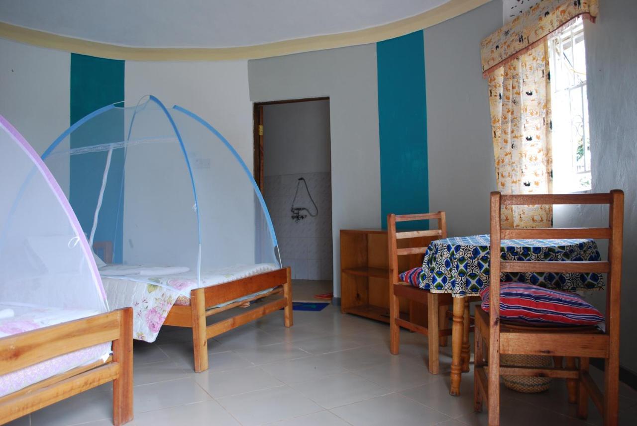 Crater Bay Cottages Kabale Exterior photo